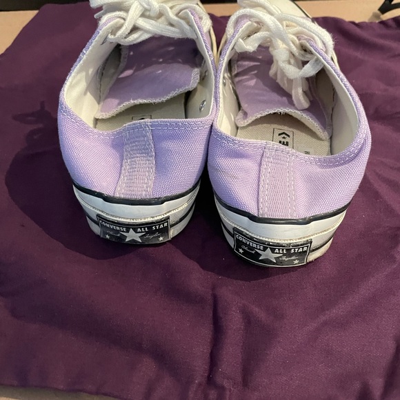 Converse - Picture 3 of 4